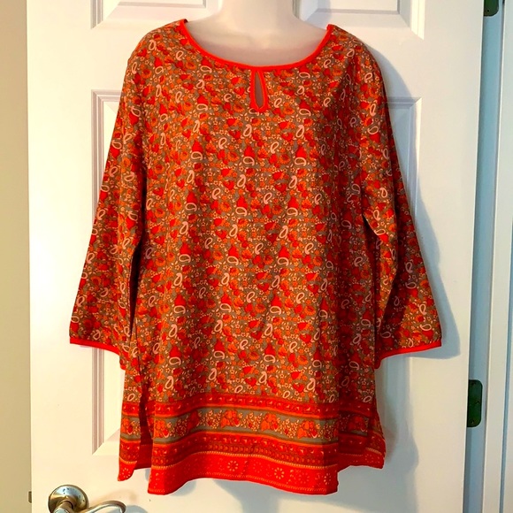 Amanda Blue Tops - NEW Beautiful Floral Tunic Blouse